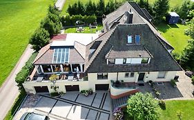 Apartment Haus Pflingsteck